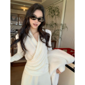 pusumede一抹月光 内搭上衣 女气质收腰修身 白色交叉V领长袖 针织衫