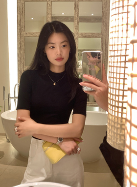 pusumede 半高领黑色短袖T恤女春秋半袖打底衫修身显瘦针织上衣