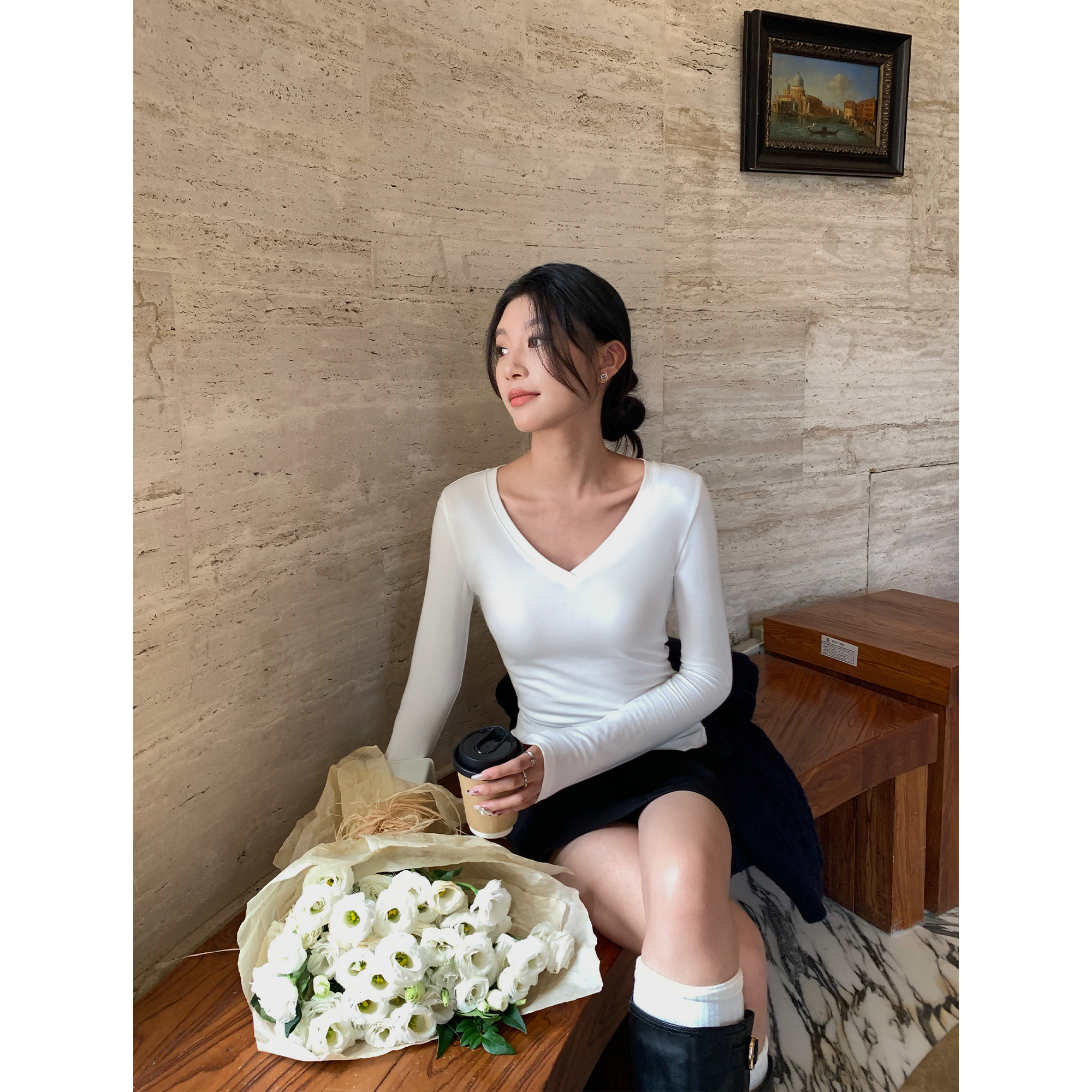 pusumede 知性柔雅 白色V领长袖T恤女气质修身显瘦打底针织上衣,女装/女士精品,毛针织衫,淘宝优惠券,粉丝福利购,淘宝优惠卷