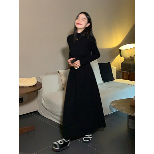 打底毛衣裙设计感拼接长裙