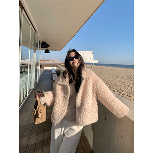 仿皮草外套女气质宽松保暖毛毛上衣 翻领短款 pusumede 奶霜绒语