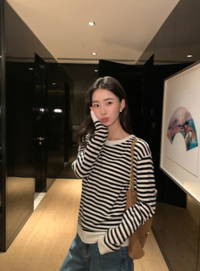 pusumede 条纹曲调 黑白条纹圆领1OO羊毛针织衫女长袖打底衫上衣