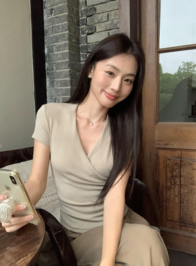 pusumede极简v领交叉短袖T恤女修身夏季短款设计感气质针织上衣