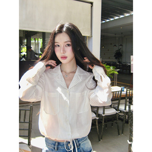 女莱赛尔亚麻抽绳宽松短款 pusumede 衬衫 竖条纹长袖 衬衣 白昼海岸