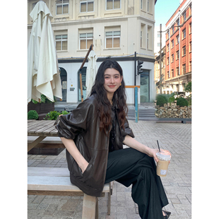 pusumede 复古翻领PU皮夹克女宽松休闲廓形拉链皮衣外套 佛里时报