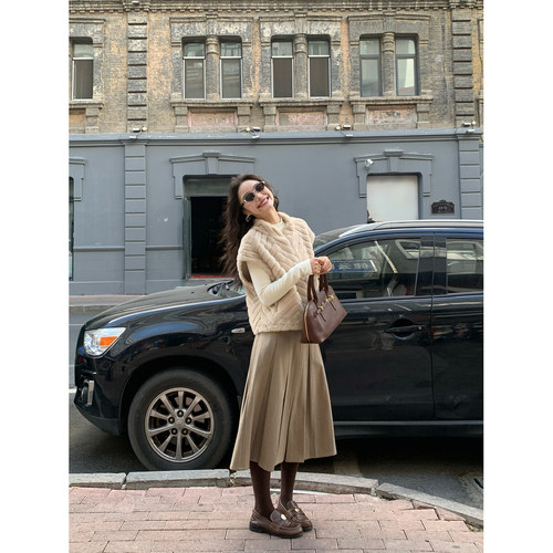 品味加持皮毛一体马甲背心外套