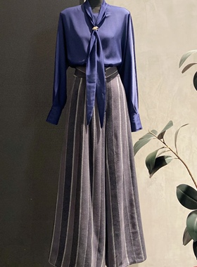 【衬衣】蓝色金扣桑蚕丝飘带长袖衬衣MT10644