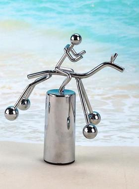 骑马铁人平衡球摇摆 小铁人运动不倒小人摆件节日礼物定制