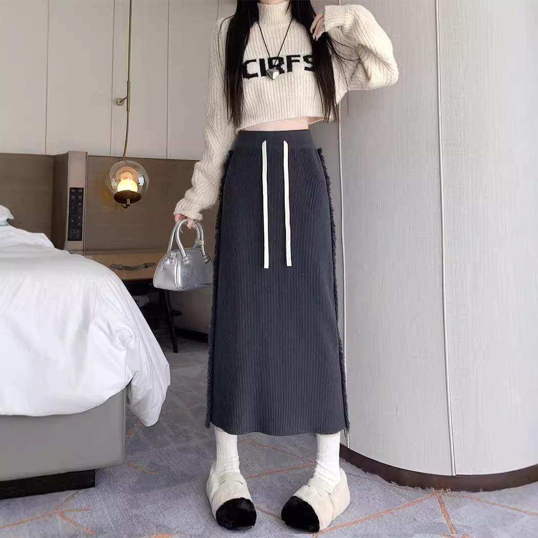 韩系流苏针织半身裙女2025新款秋冬款保暖中长款a字毛线包臀长裙