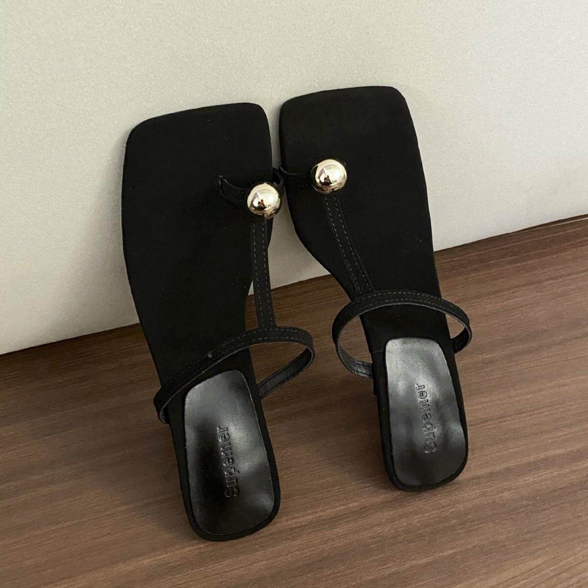 2026年夏季新款套趾小凉拖鞋外穿女鞋细跟配裙子气质黑色高跟凉鞋