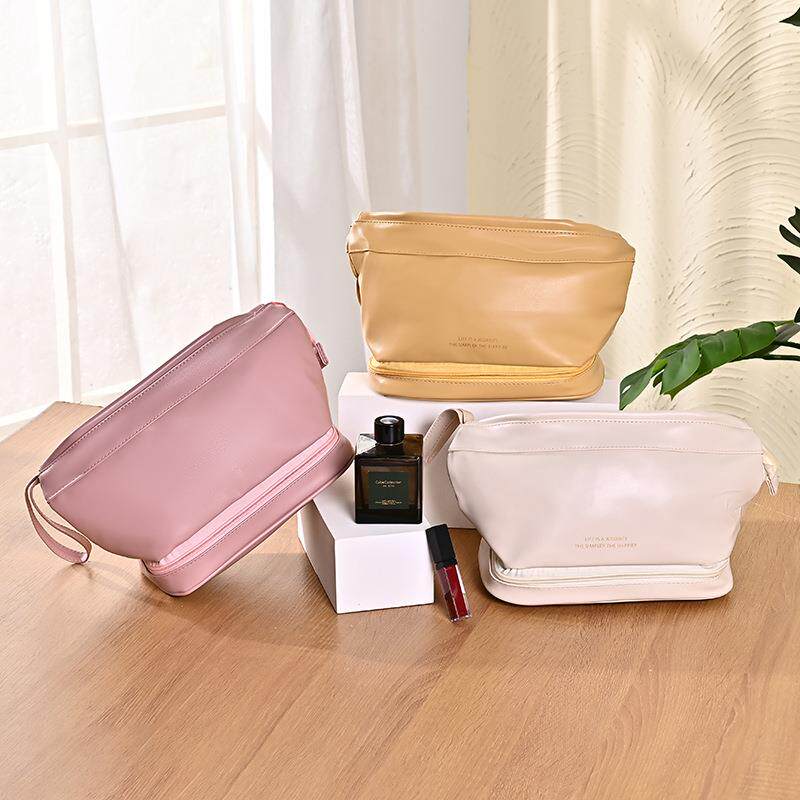 化妆包高颜值手提便携护肤品化妆品收纳包大容量高级感云朵形状定