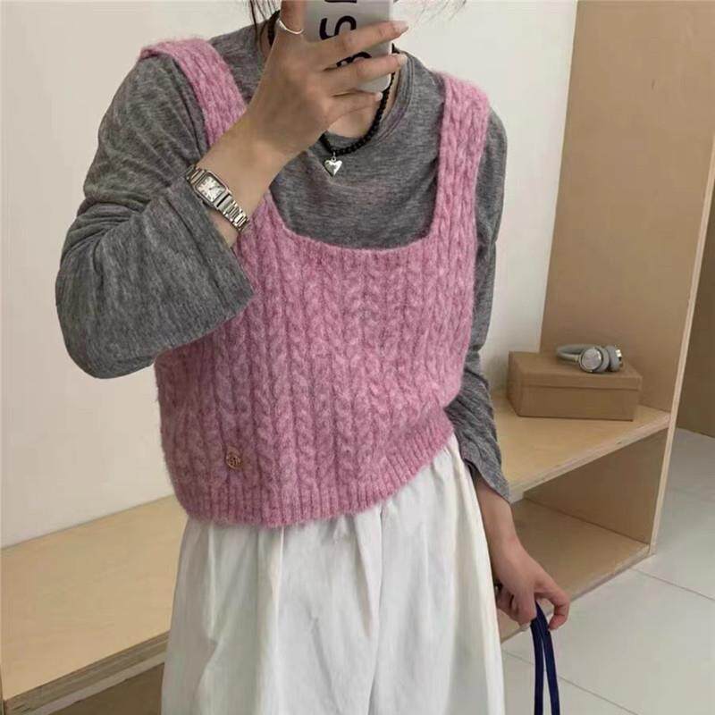 叠穿时尚针织马甲背心吊带穿搭毛衣女2027新款春秋季短款麻花上衣