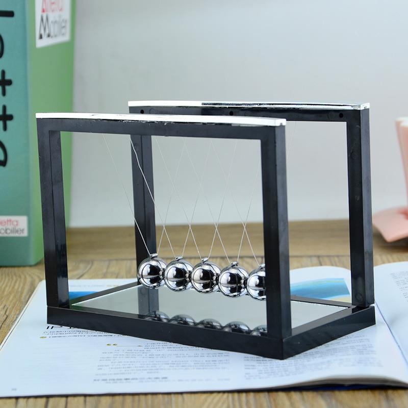 T002中号带镜子牛顿撞球摆球 彩色碰碰球 理科生物理定律经典摆件