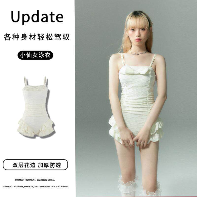 平角连体泳衣女款2026款女生专业竞速日系欲风吊带温泉泳装