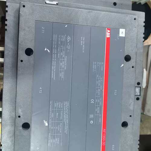 议价接触器AF1350-30，两台，100-250V DC