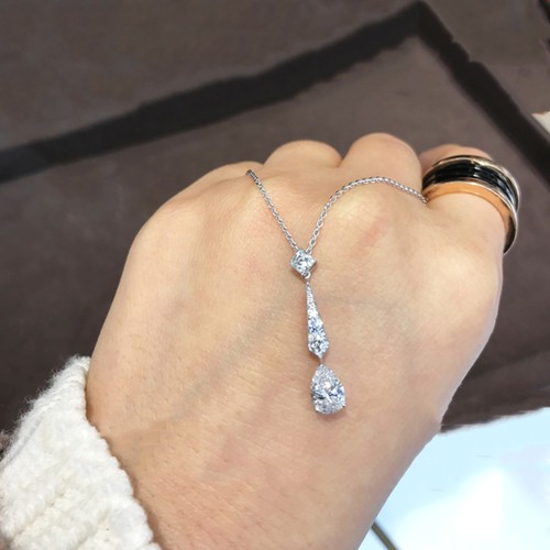 官万正品平替轻奢珠宝店