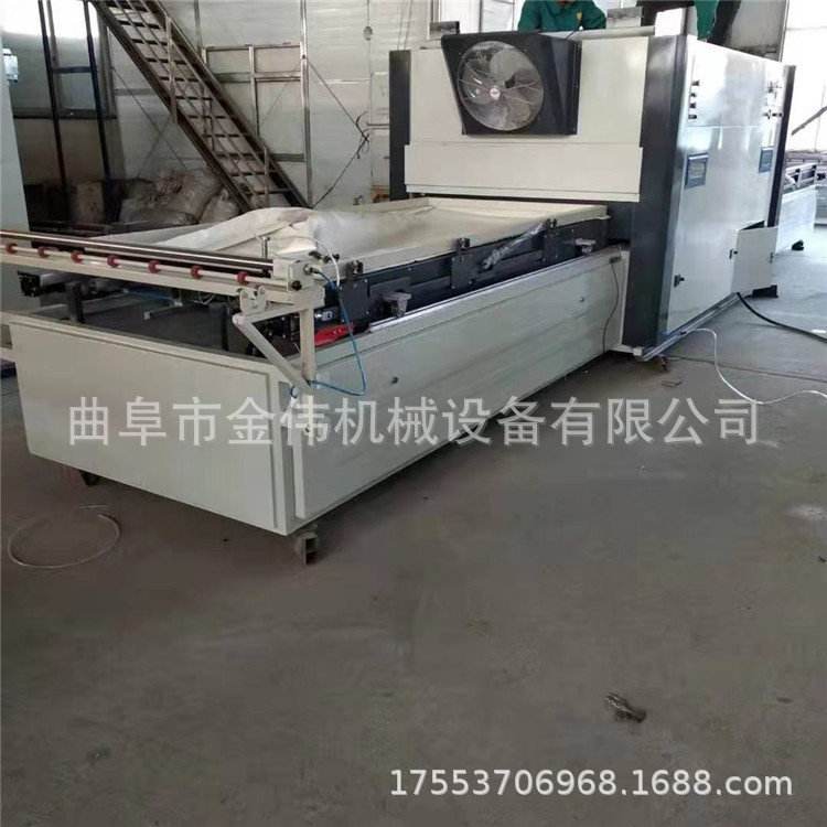 PVC高光膜异形全自动真空吸塑机