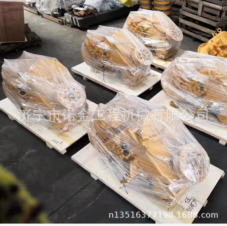 山工660D装载机变速箱差速器