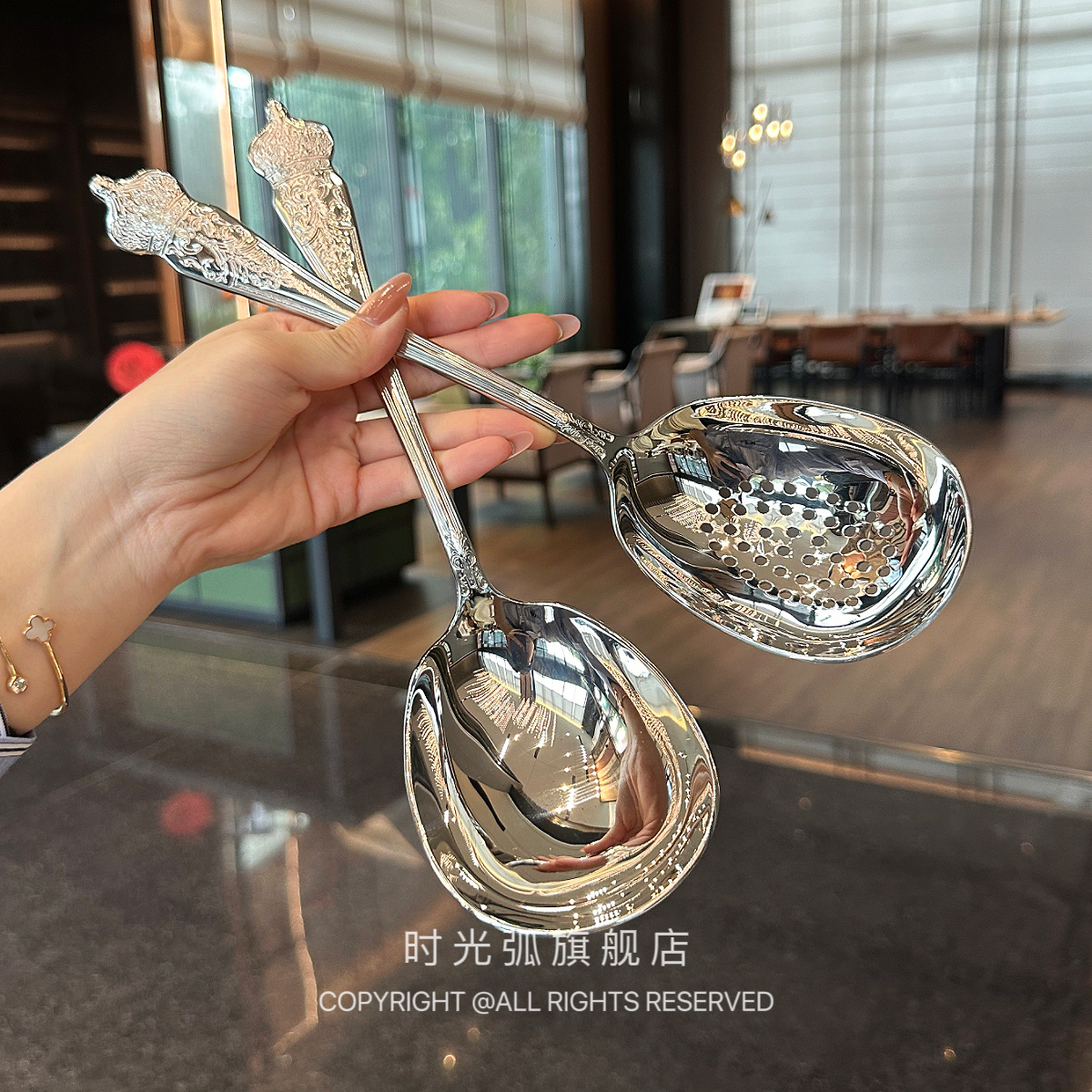 大号汤勺！出口1810不锈钢盛汤勺粥勺酒店餐厅家用分餐勺漏勺公勺