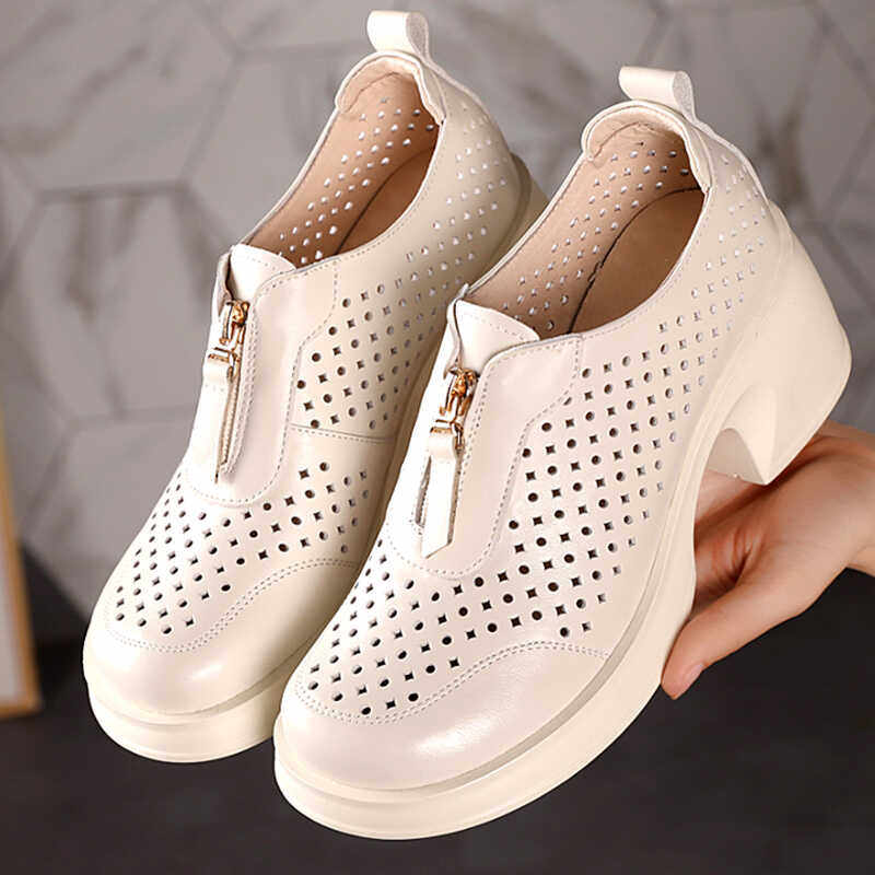 春秋妈妈真皮镂空凉鞋防滑耐磨软底软面高跟肥宽脚舒适单鞋透气女