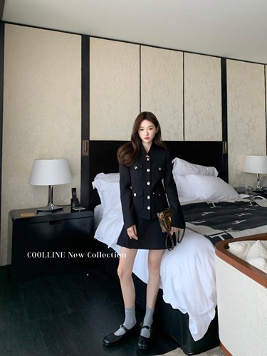 拜托了小姐！收腰新中式黑银夹克