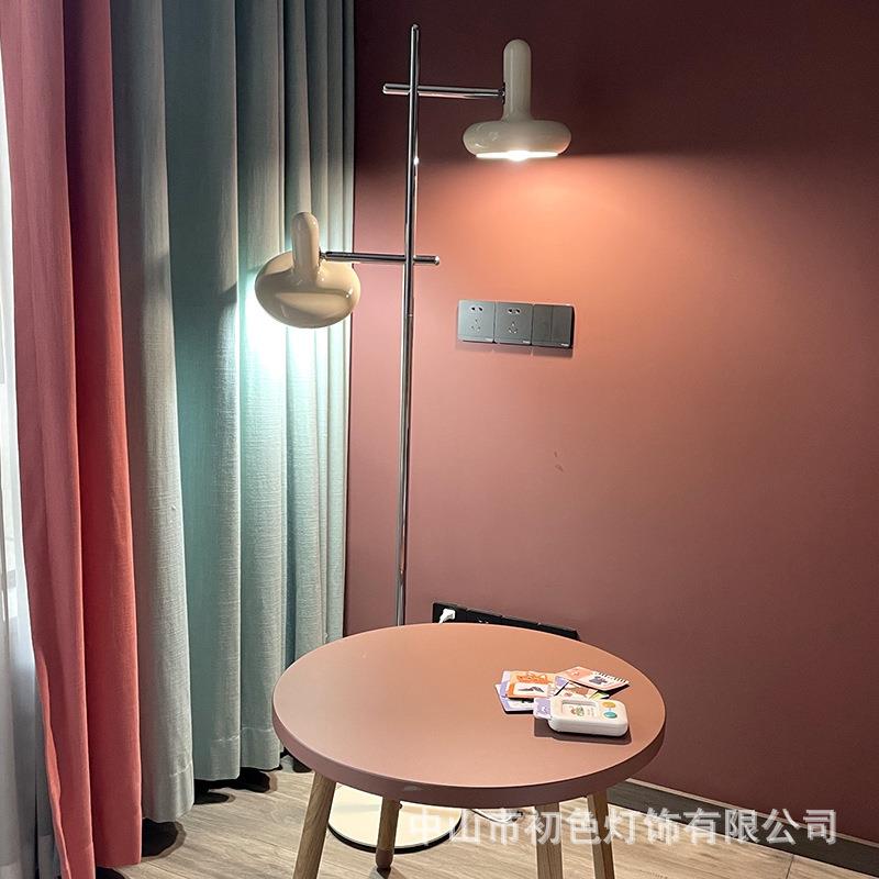 中古包豪斯落地灯北欧极简钢琴旁LED灯客厅沙发阅读卧室床头台灯图片