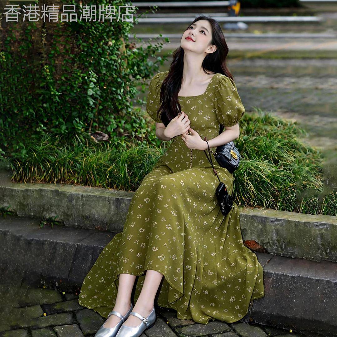 法式气质绿色碎花泡泡袖洋装女2026夏季新款小个子高级感长裙子