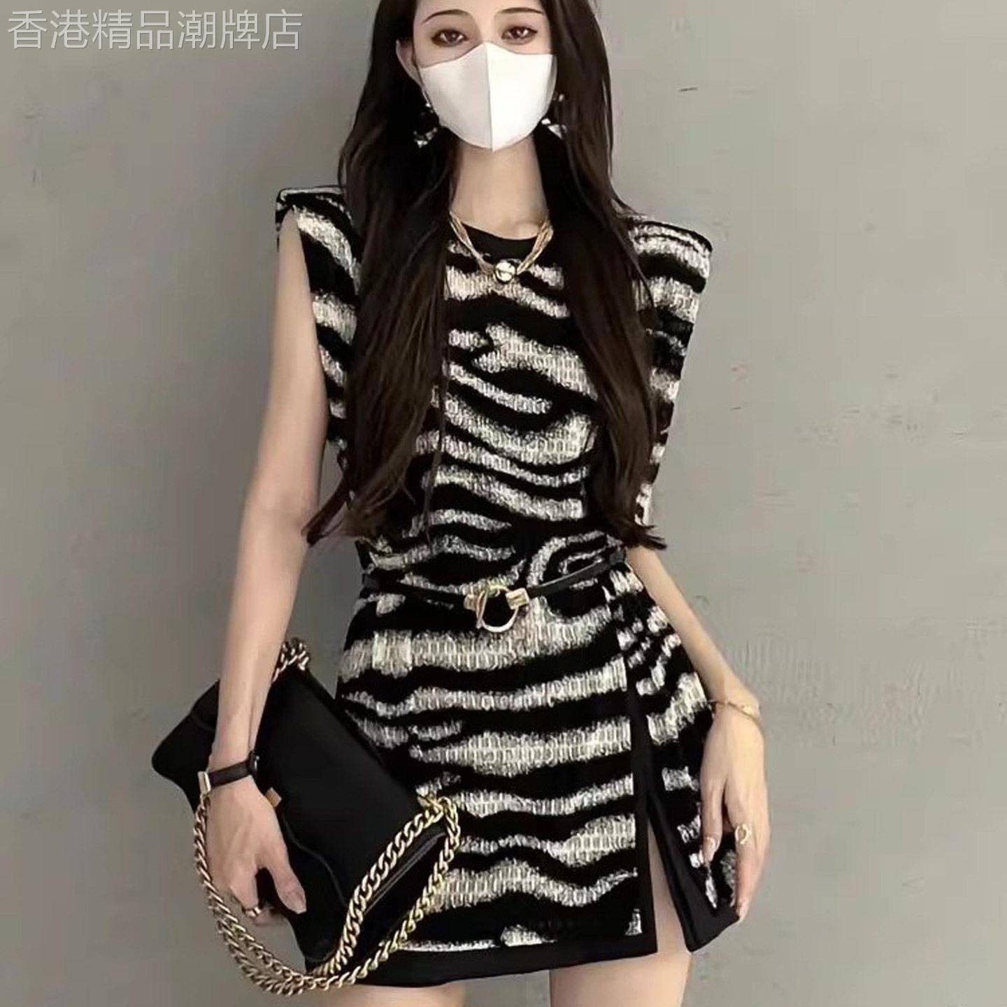 班奈悦高级感御姐风时尚套装女夏季条纹上衣开叉西装短裤两件套