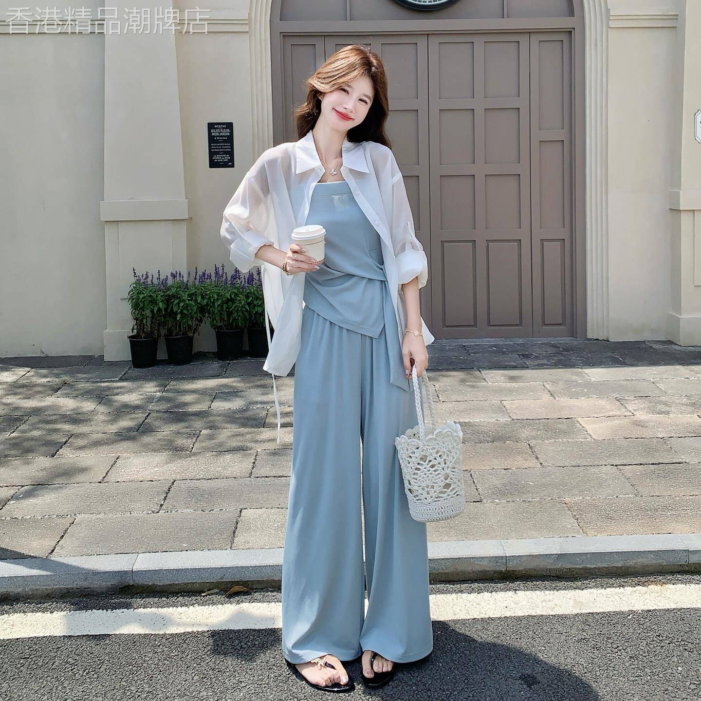 松弛感夏日出游穿搭套装女2026轻薄防晒衬衫系带吊带阔腿裤三件套