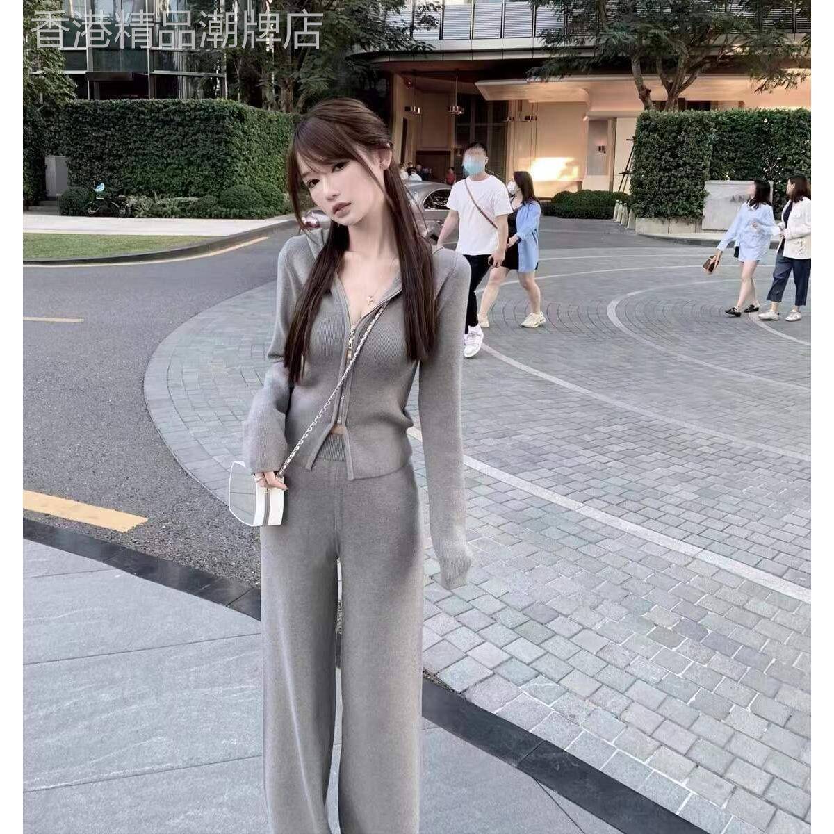 欧洲站2025秋季新款网红炸街休闲运动套装洋气减龄阔腿裤两件套女