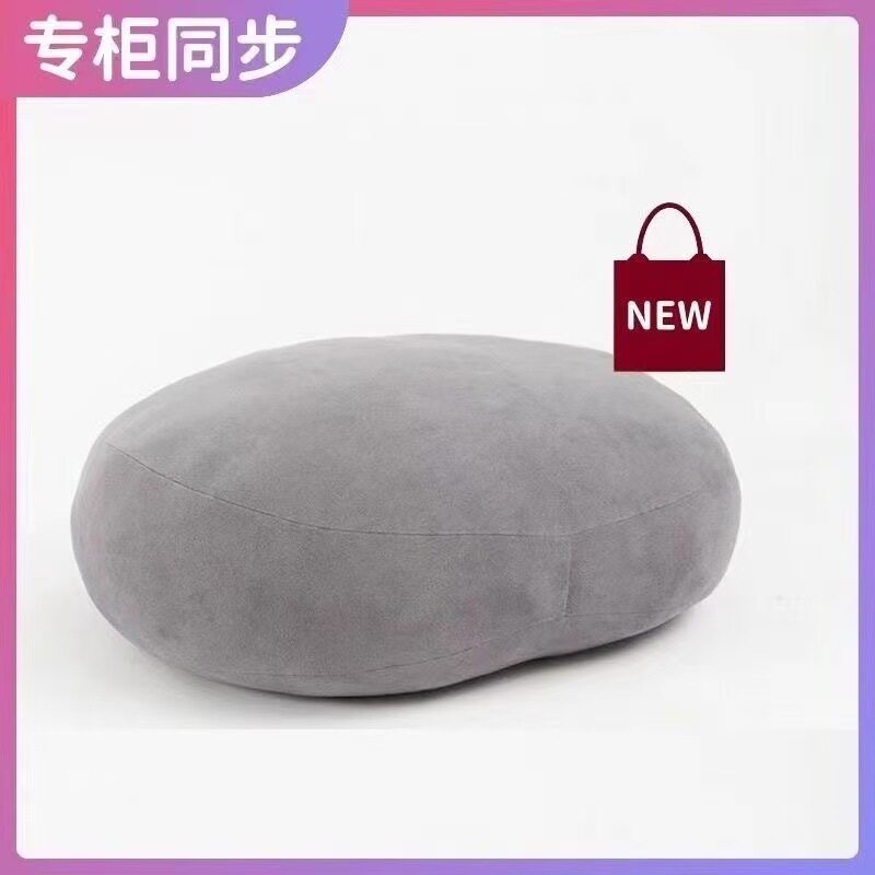 专柜同步可当成腰垫使用