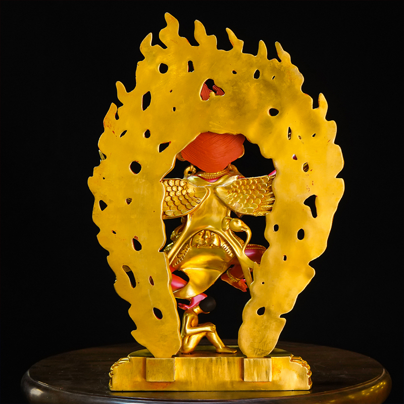 藏式铜大鹏金翅鸟佛像尼泊尔工艺彩绘鎏金大鹏鸟精品铜像十寸