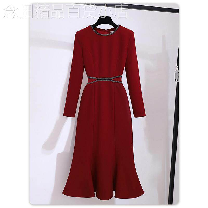 高端红色鱼尾洋装女秋季2025新款气质超火轻奢礼服订婚修身长裙