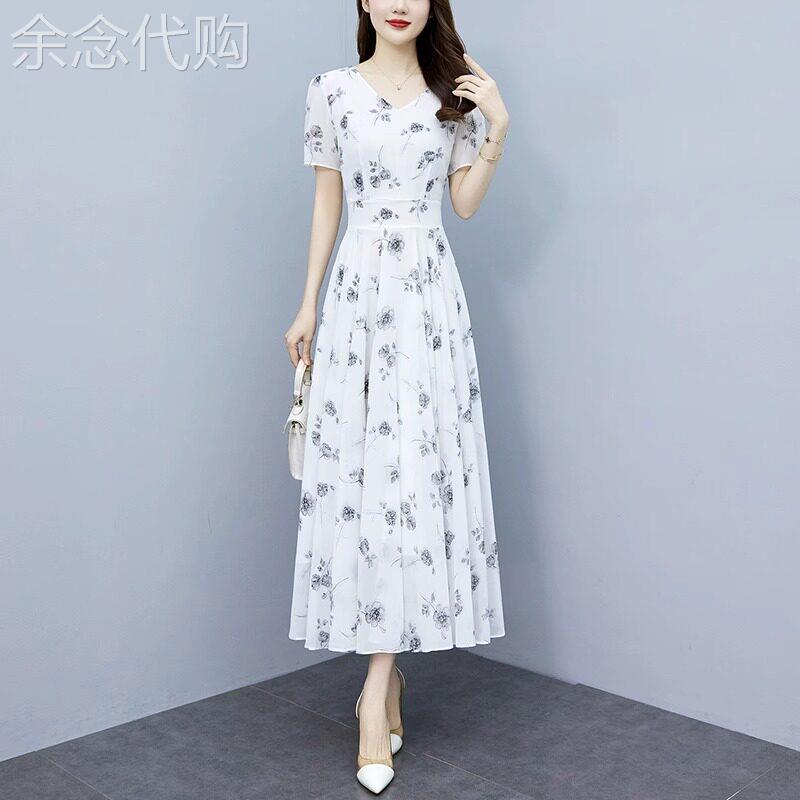 碎花雪纺洋装女夏2026新款韩版收腰遮肚子减龄大尺码高级感沙滩裙