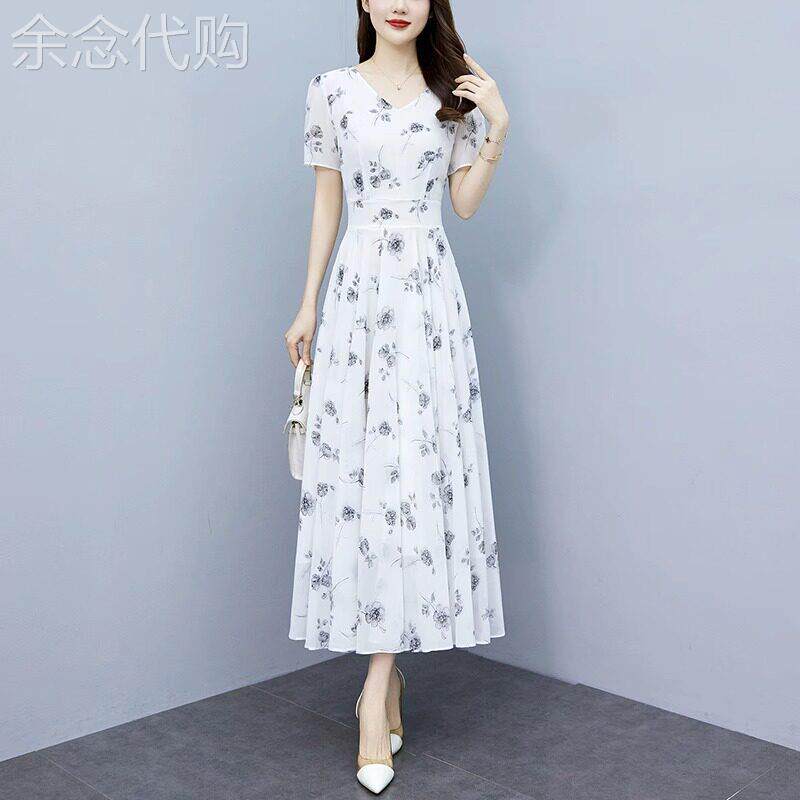 碎花雪纺洋装女夏2026新款韩版收腰遮肚子减龄大尺码高级感沙滩裙