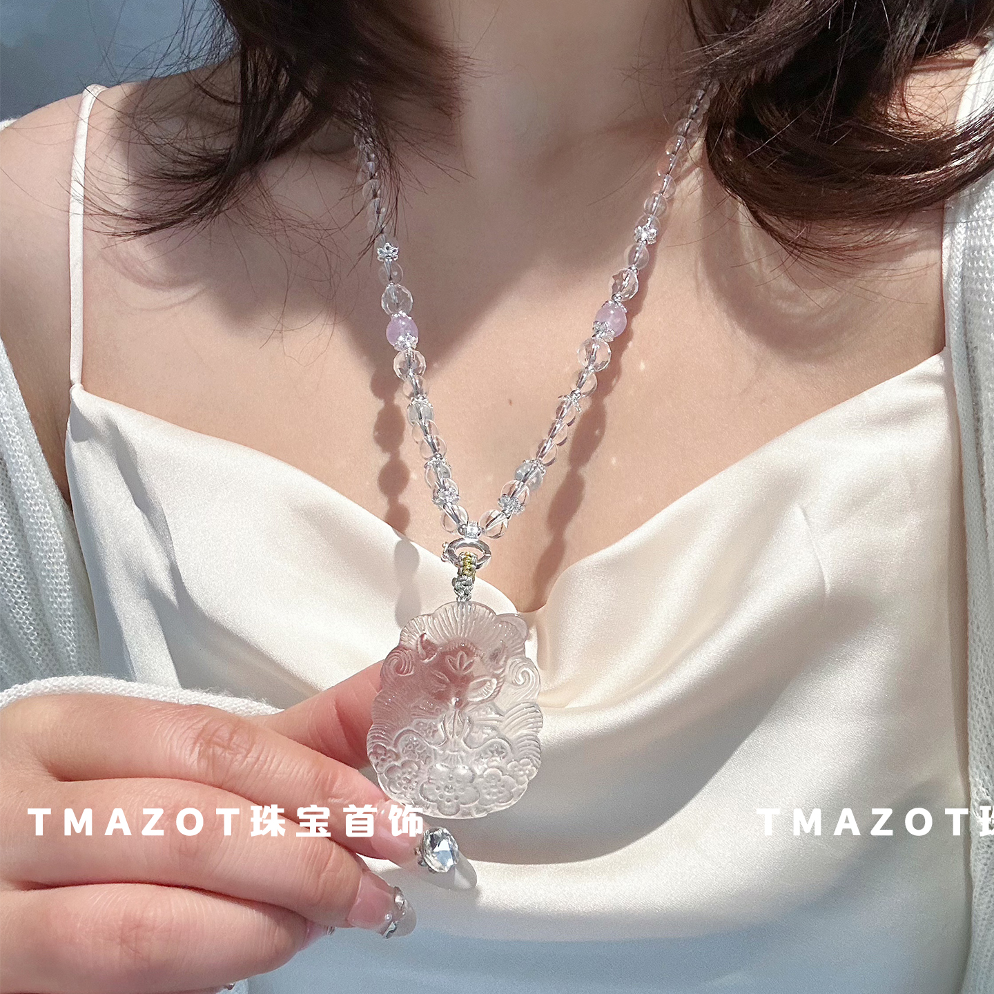 高冰透天然白水晶九尾狐牌项链白色九尾灵狐项链吊坠狐狸毛衣链子