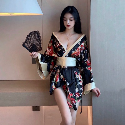 昭和艺伎风深V改良睡袍