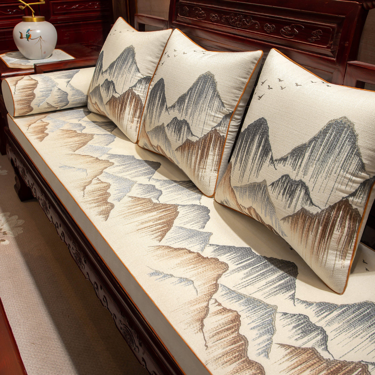 新中式红木沙发座垫刺绣靠垫古典实木坐垫子椅垫罗汉床垫子五件套,居家布艺,飘窗垫,淘宝优惠券,粉丝福利购,淘宝优惠卷