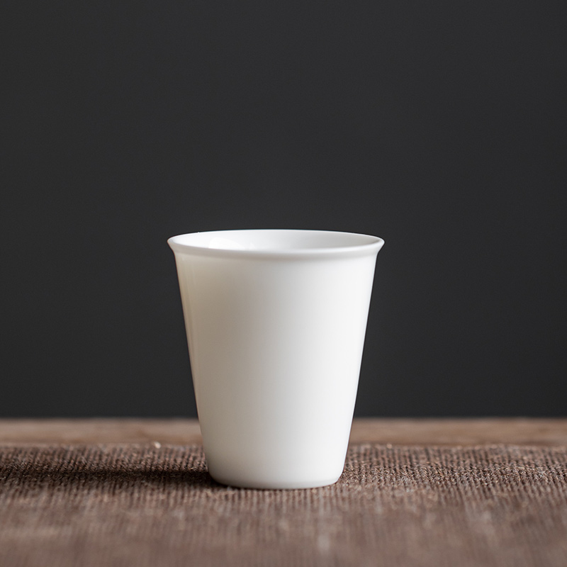 德化陶瓷羊脂玉中式纯白茶杯