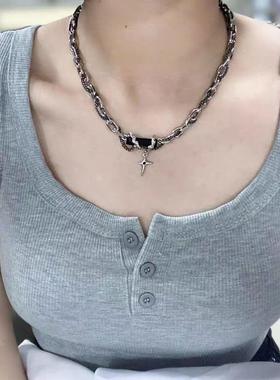 新款缠绕宝石十字架小众拼接项链