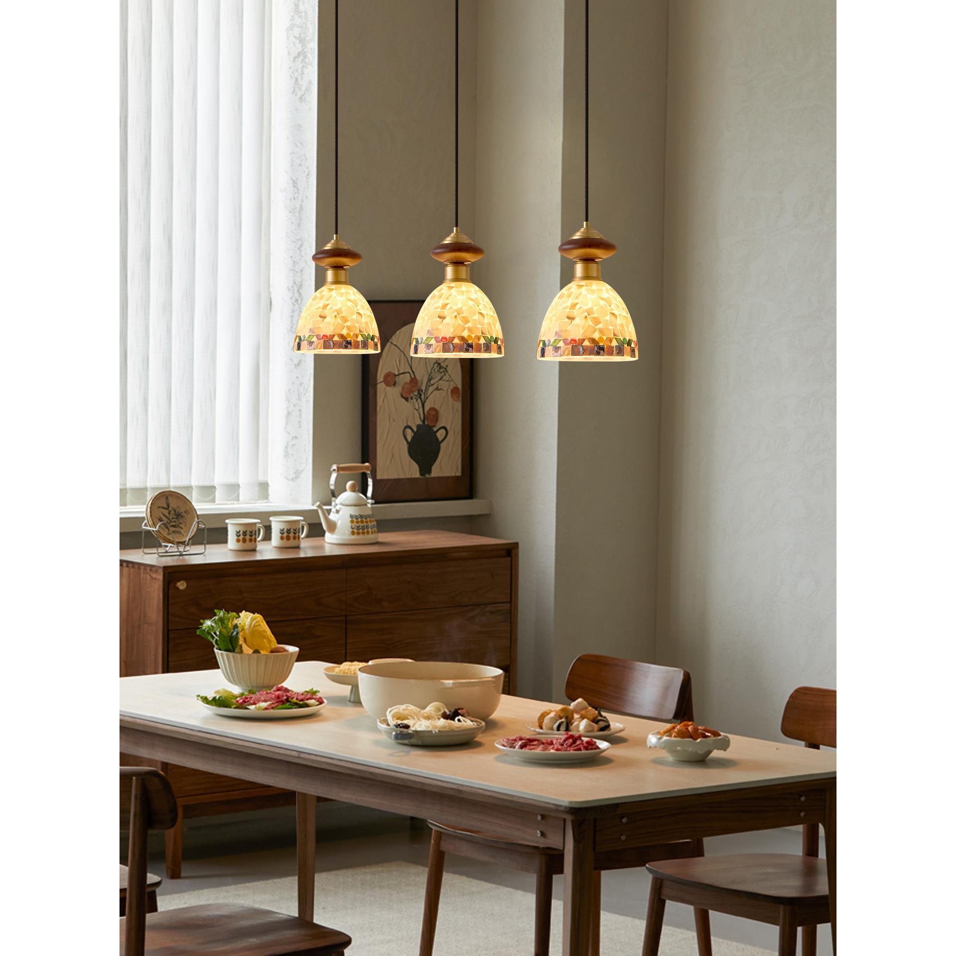 中古风餐厅吊灯三头复古胡桃木餐桌吧台灯法式田园风设计师饭厅灯