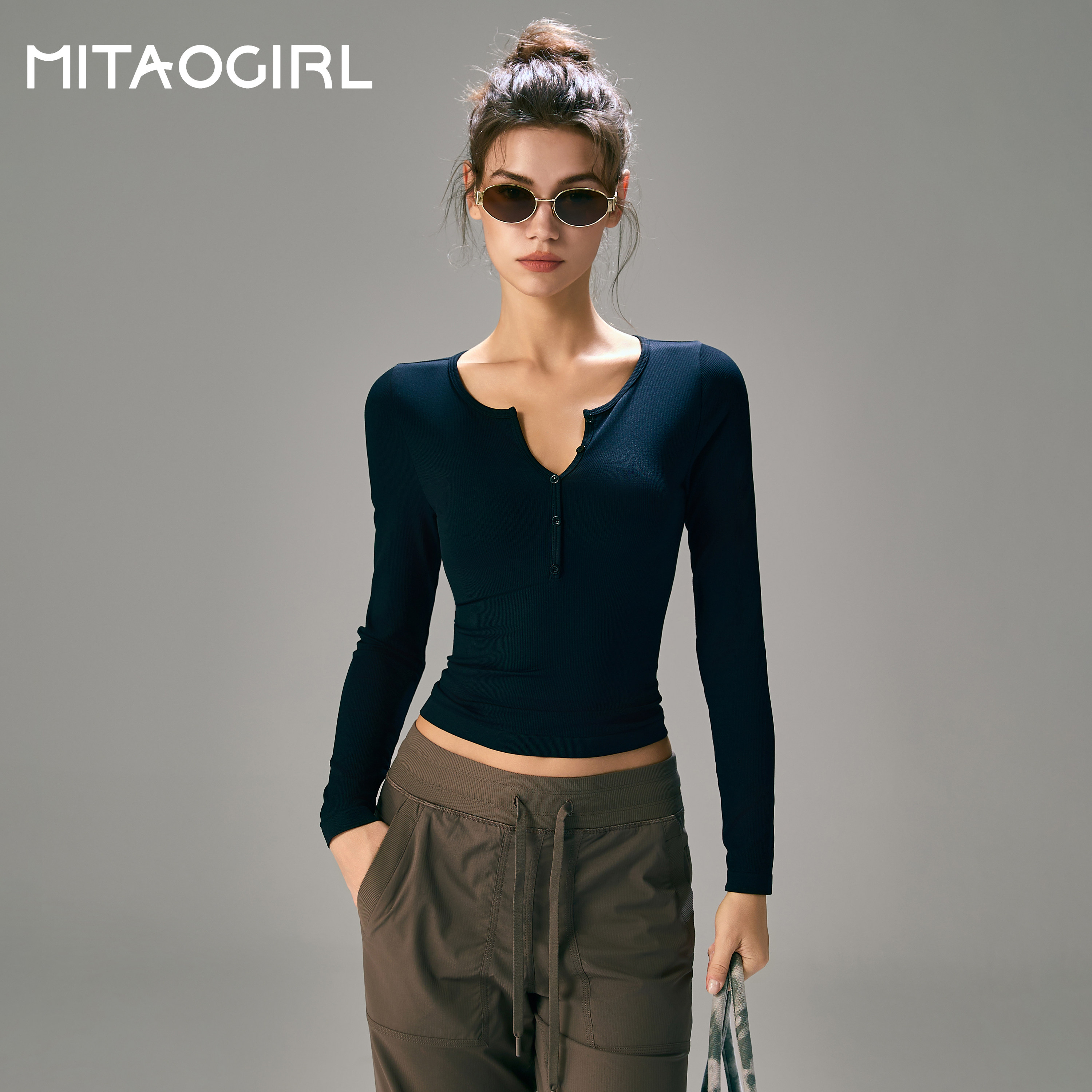 �϶���������Ů�����٤��������ɫ S  248.08Ԫ��4��(��62.02Ԫ/��)