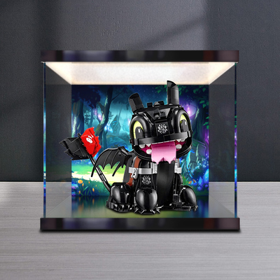 适用ICONS系列10375驯龙高手无牙仔拼搭灯箱款高透明亚克力收纳柜