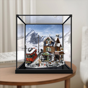 适用拼奇山顶旅馆玩具街景建筑模型拼插积木亚克力合金框架展示柜