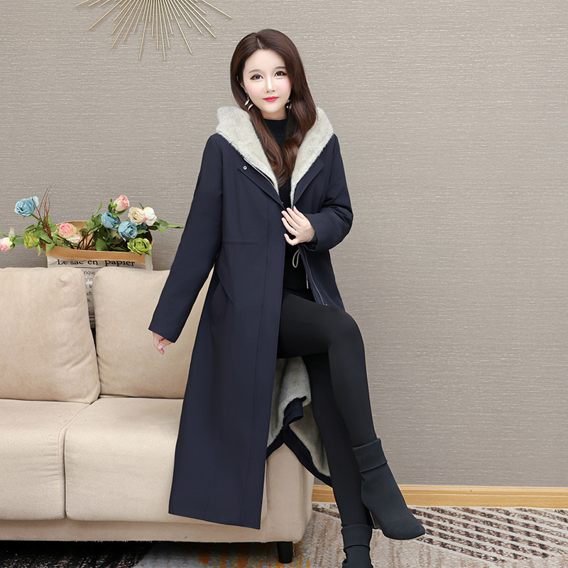 新款水貂尼克服连帽内胆可拆卸派克服女2026冬季保暖长款皮草外套