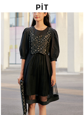 PIT复古设计感格子马甲女春装新款外搭方领无袖背心上衣外套