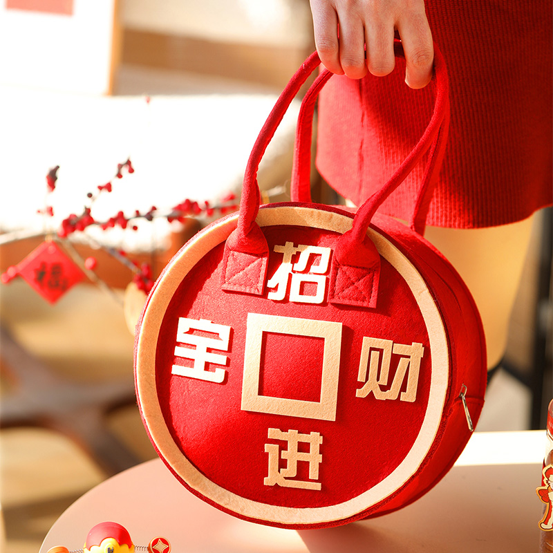 2026新年毛毡包布袋烘焙礼品袋雪花酥饼干糖果手提袋包装打包袋子