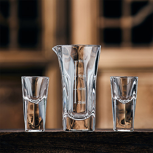 中式高档水晶白酒杯子分酒器家用中式迷你烈酒杯子弹杯一口杯套装