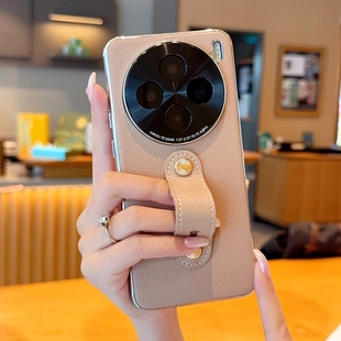 适用vivoX200手机壳全包防摔创意网红电镀荔枝纹X200pro保护套奢华超薄x200promini新款腕带款