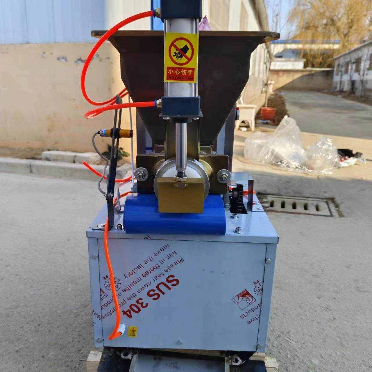 小型气动面剂子机 多功能面团分割机 商用馒头包子水饺面团分割机